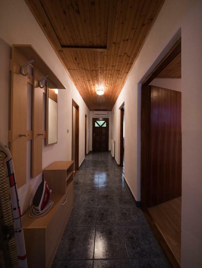 Apartment Barica Smoljanac