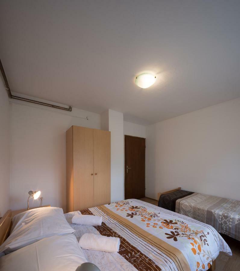 Apartment Barica *