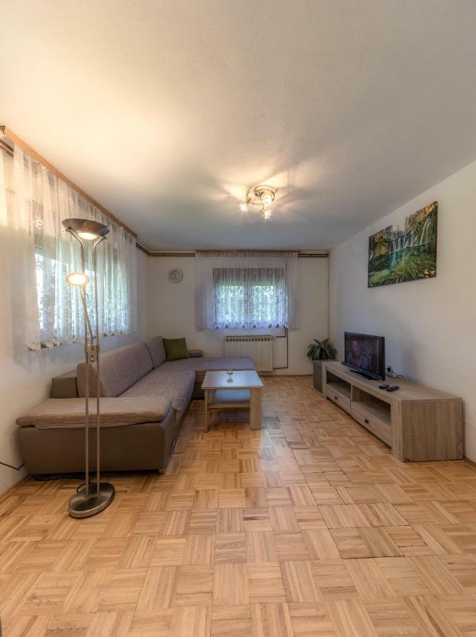 Barica * Smoljanac