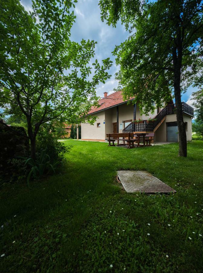 Apartment Barica Smoljanac